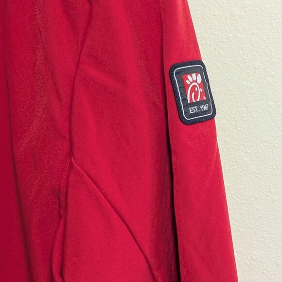 Chick-fil-A Oobe Jacket Red Full Zip  Employee Jacket Size L - Picture 5 of 8